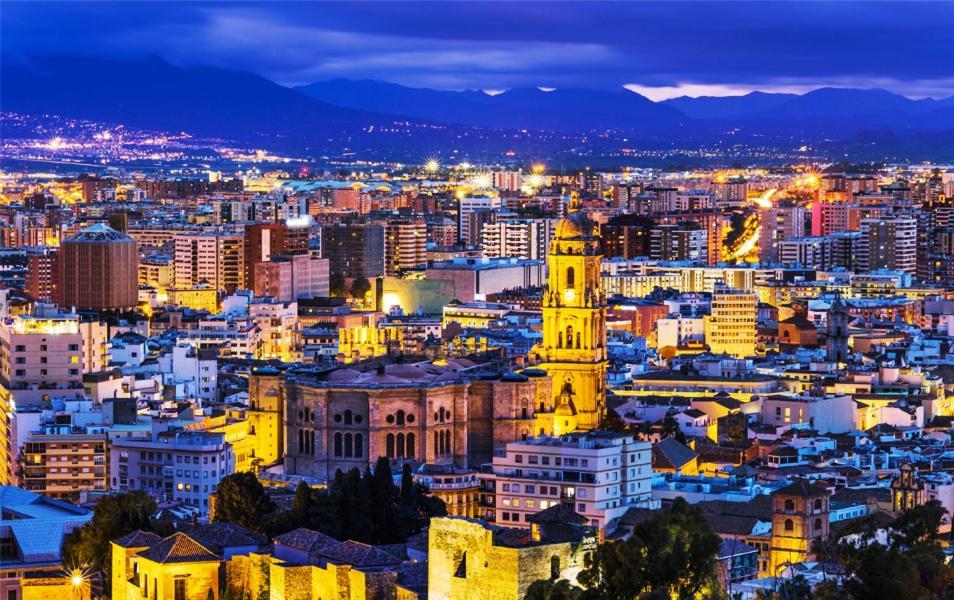 Elegante Apartamento Centro Historico De Málaga Exterior foto